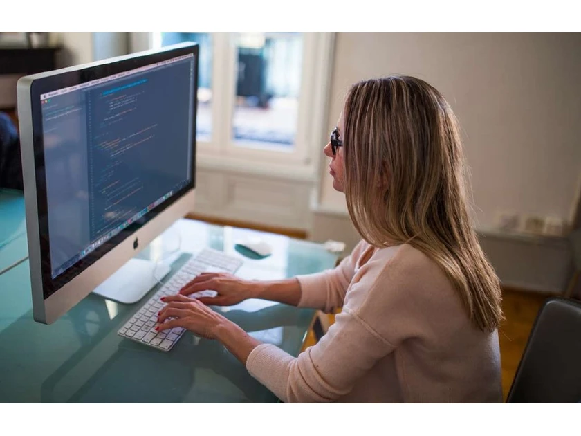 Pradėk verslą nuotoliniu būdu už 44 EUR