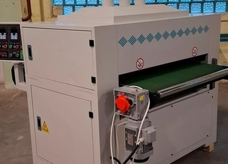 Automatinis šlifavimas medienai ir metalui