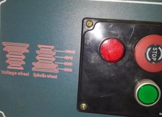 Profesionali frezavimo staklė MX5116T+ V-380