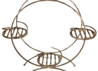 Gėlių stovai, kurie puikiai tinka ir malkoms