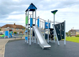 Lauko sporto ir žaidimų įranga jūsų kiemui