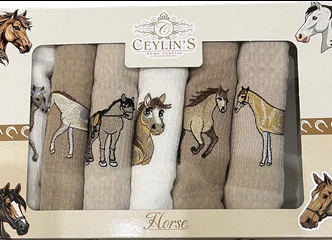 Išskirtiniai suvenyrai su 2026 metų atributika